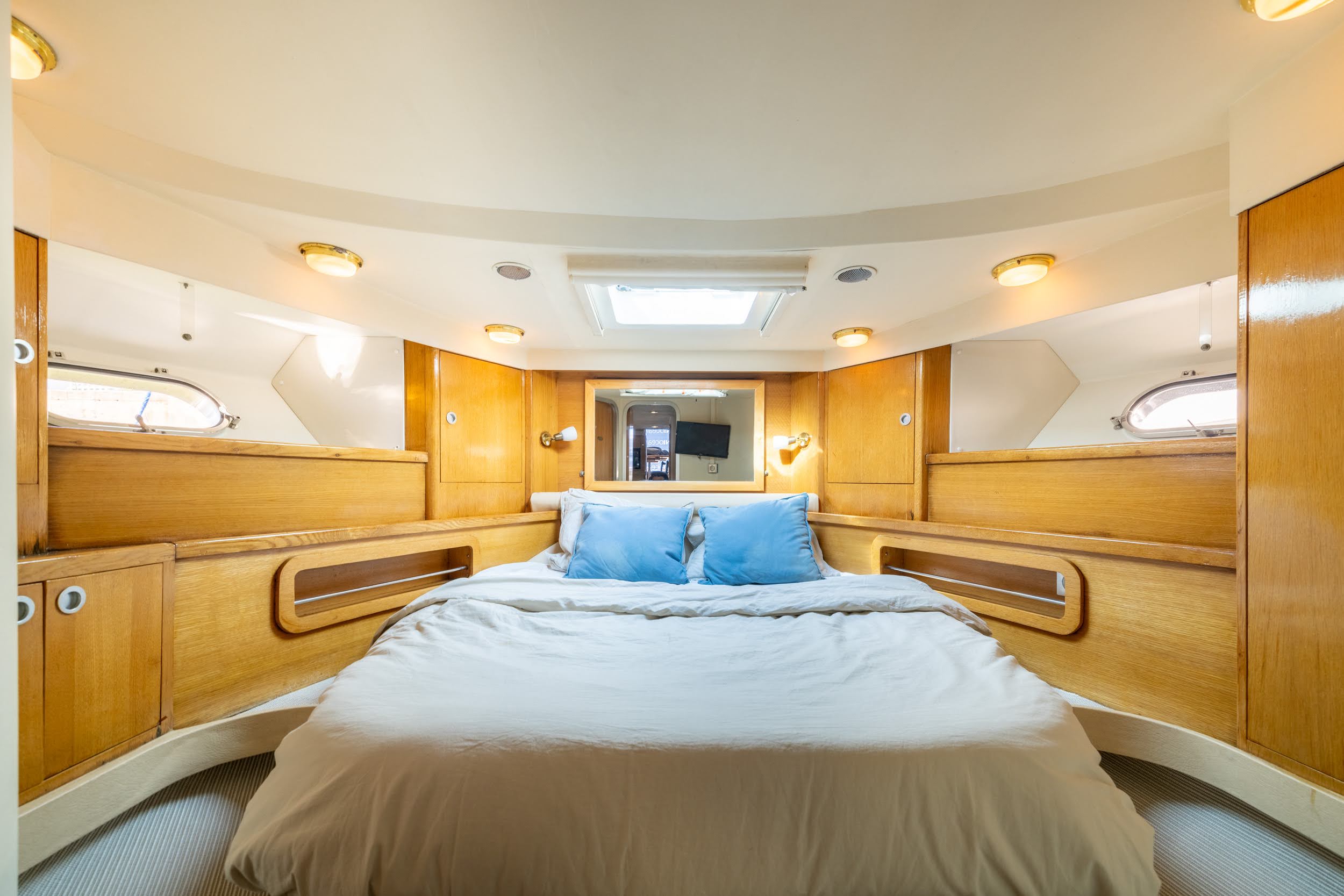 Princess 45, view 2